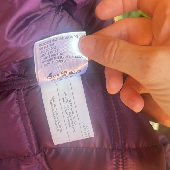 Woolrich Goose Down Blackberry Women’s Jacket - Picture 13 of 14